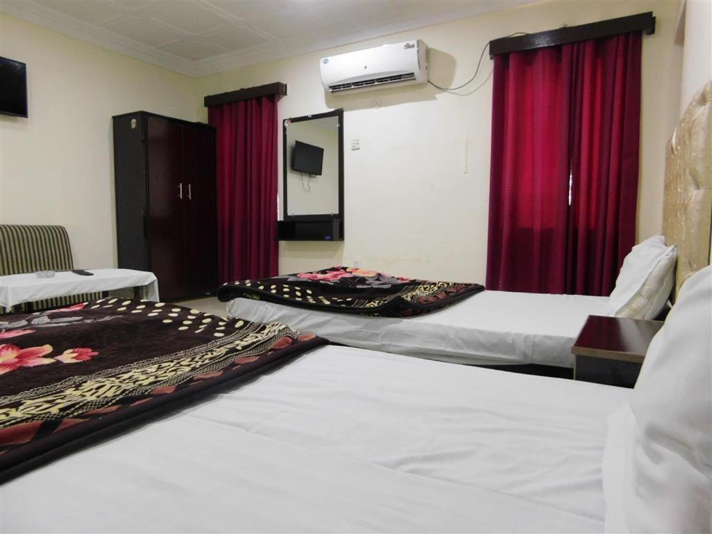 Hotel Humera Bahawalpur Exterior foto